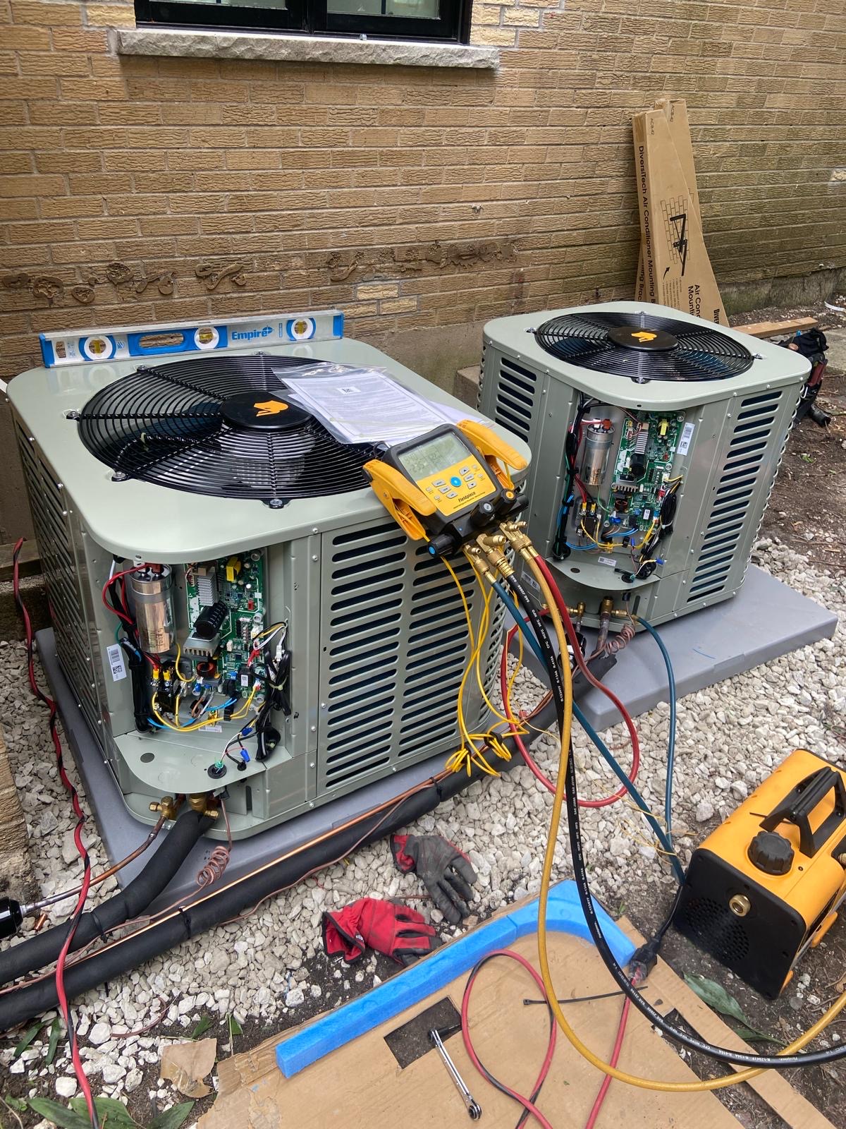 Condenser startup & refrigerant charge